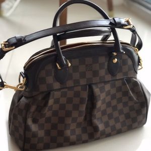 LOUIS VUITTON TREVI PM